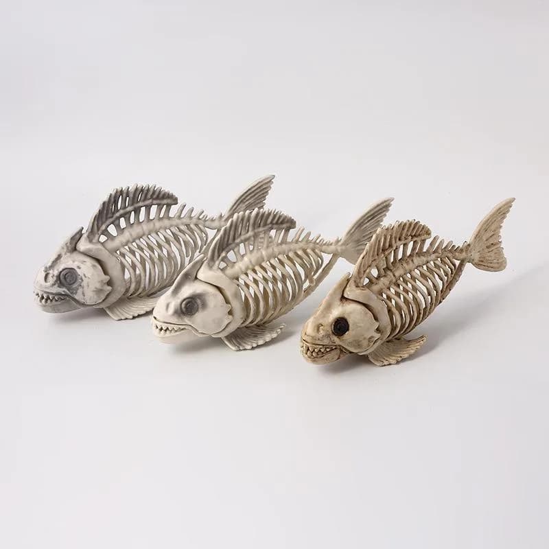 Piranha Skeleton Props